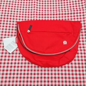 Lululemon All Night Festival Bag 5L Red
